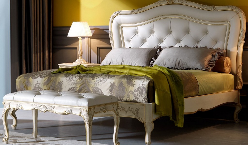 Jardin Ahşap Eskitme Gold Varaklı Neoklasik Yatak