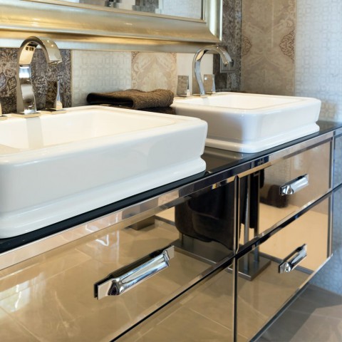LUXURY BRONZE BANYO TAKIMI